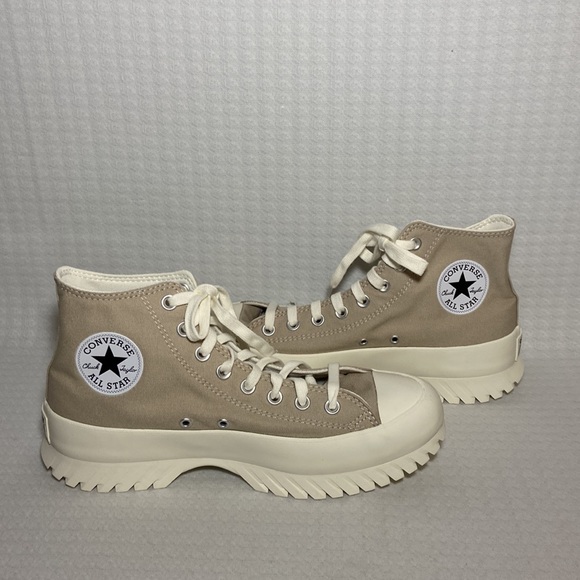 ⚓️Converse Chuck Taylor Canvas All Star Lugged 2.0 Platform Women’s 11 - Picture 4 of 8